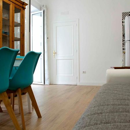 Casa Fabiana Apartment Napoli Bagian luar foto