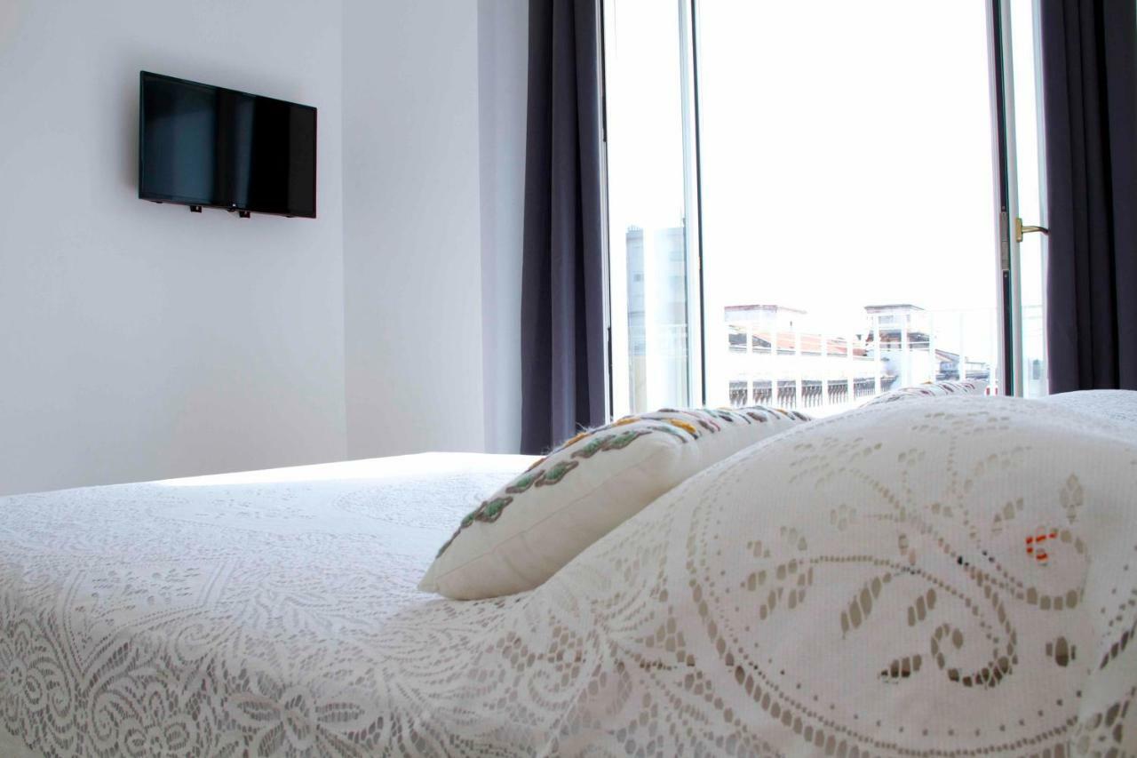 Casa Fabiana Apartment Napoli Bagian luar foto