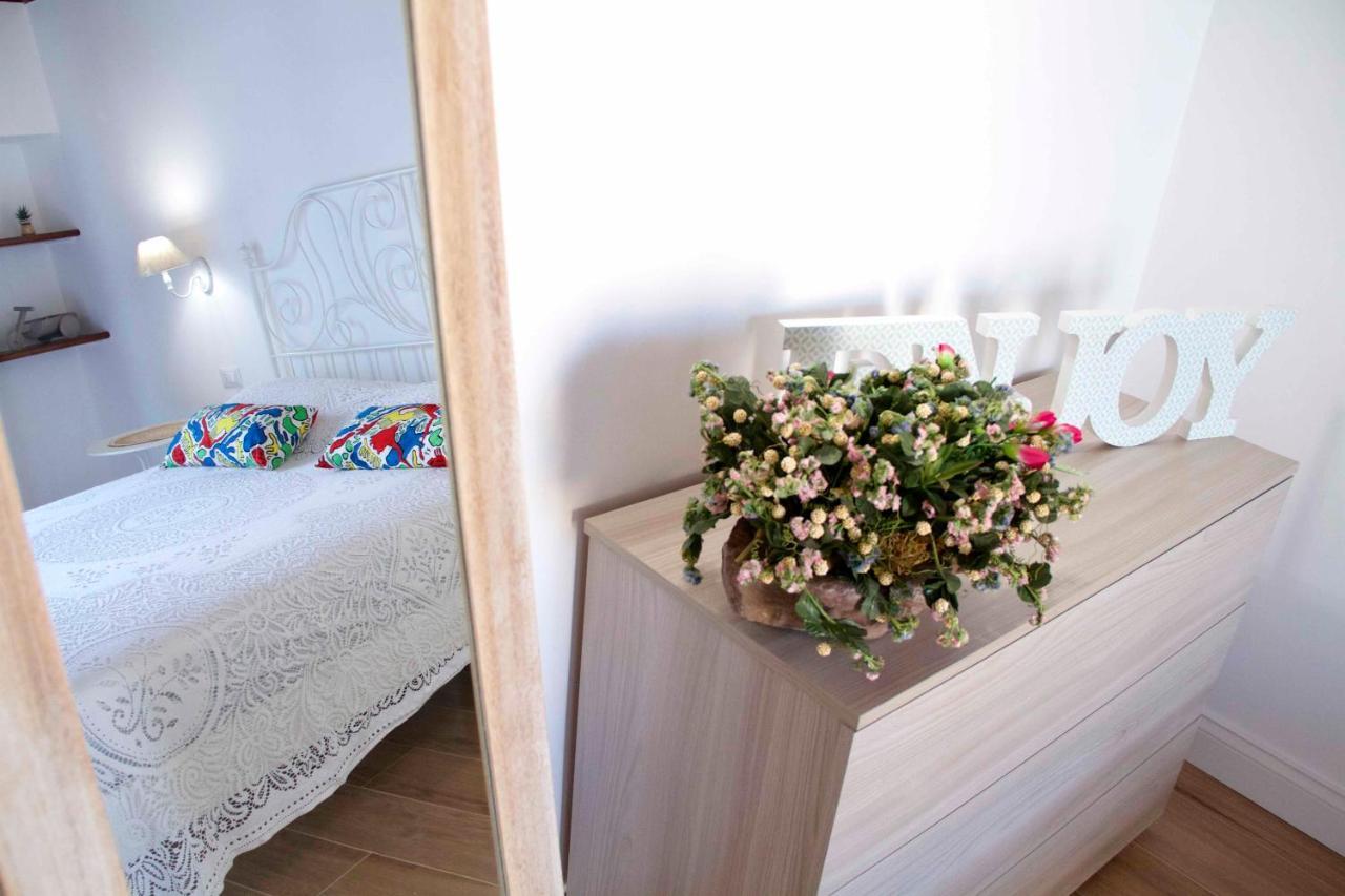 Casa Fabiana Apartment Napoli Bagian luar foto